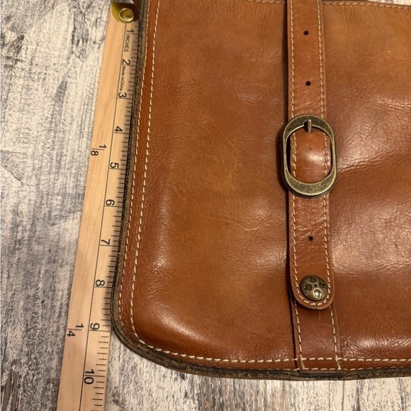 Patricia Nash Leather Crossbody Bag - Picture 7 of 10